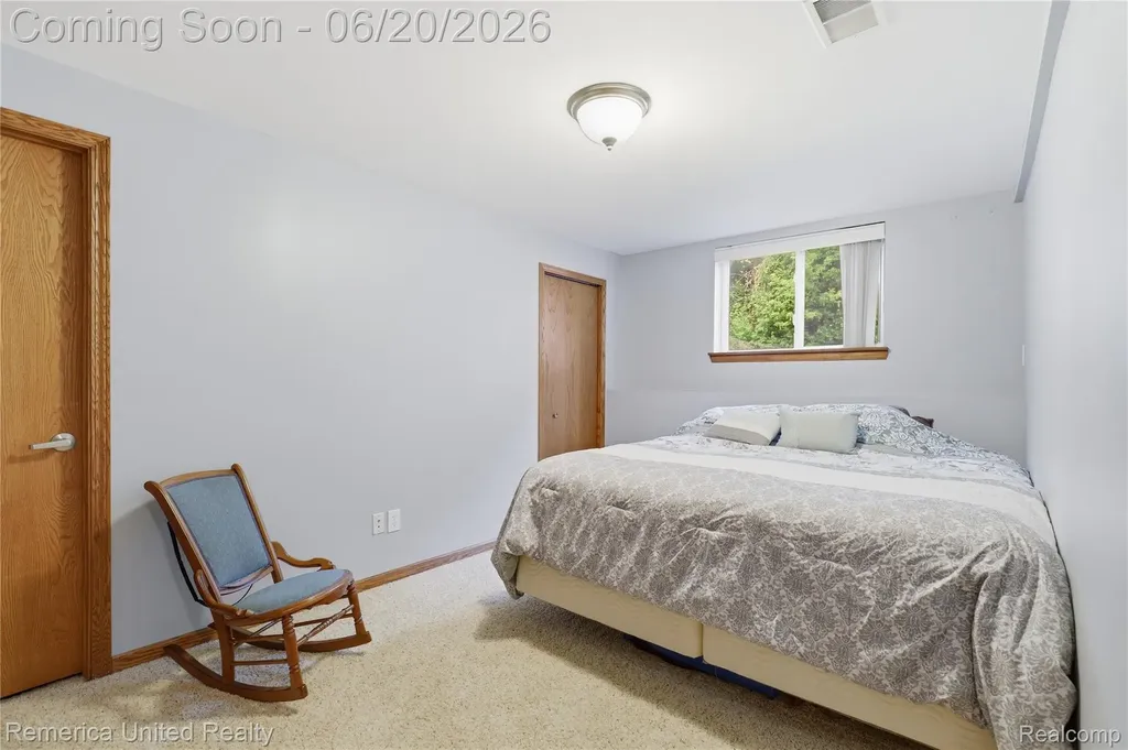 1842 Autumn Glen Drive Hartland Township MI 48843