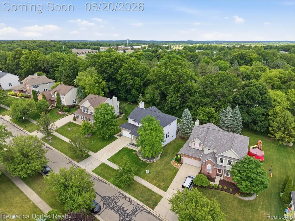 1842 Autumn Glen Drive Hartland Township MI 48843