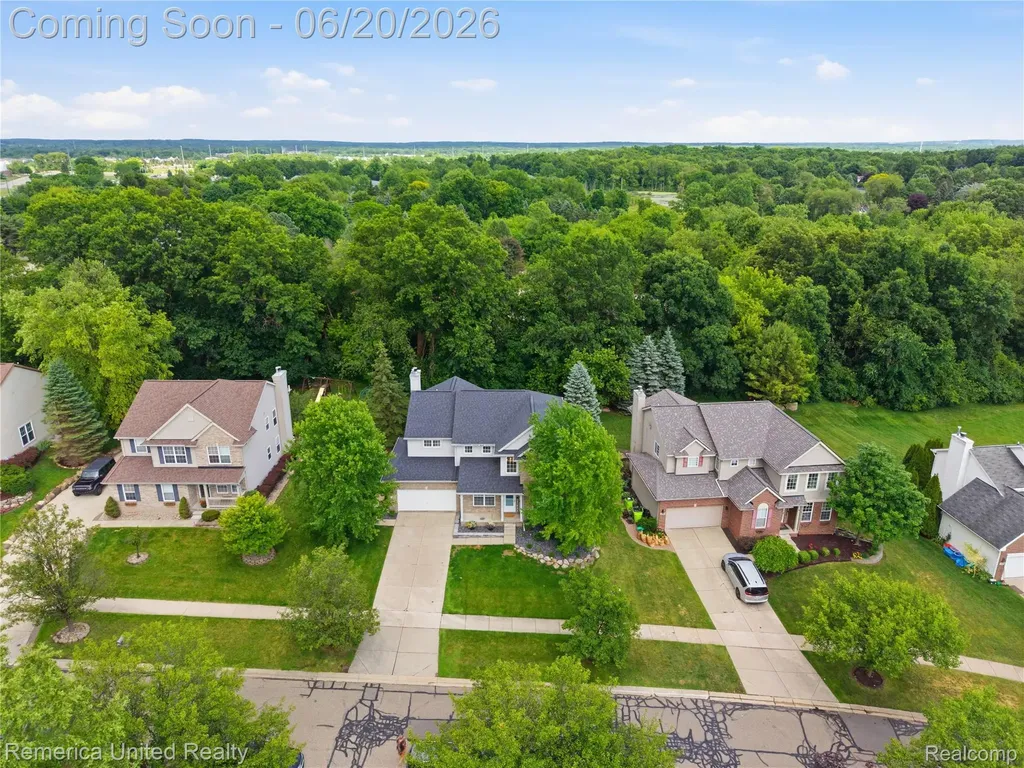 1842 Autumn Glen Drive Hartland Township MI 48843