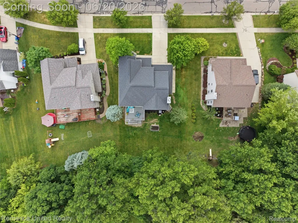 1842 Autumn Glen Drive Hartland Township MI 48843
