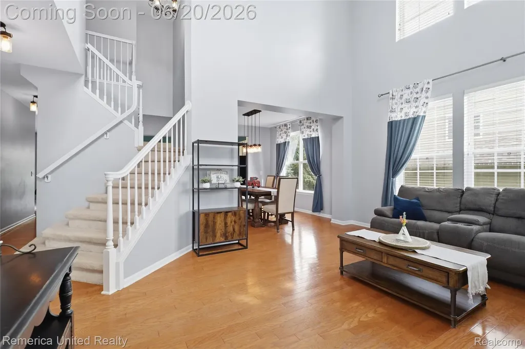 1842 Autumn Glen Drive Hartland Township MI 48843