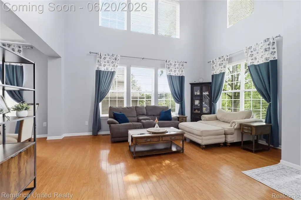1842 Autumn Glen Drive Hartland Township MI 48843