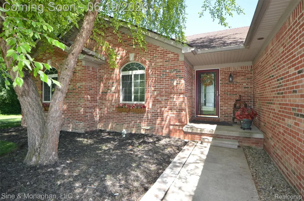76152 Burman Road E Richmond City MI 48062