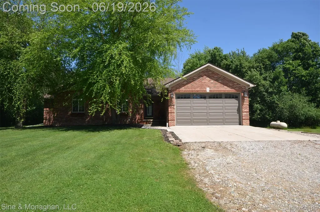 76152 Burman Road E Richmond City MI 48062