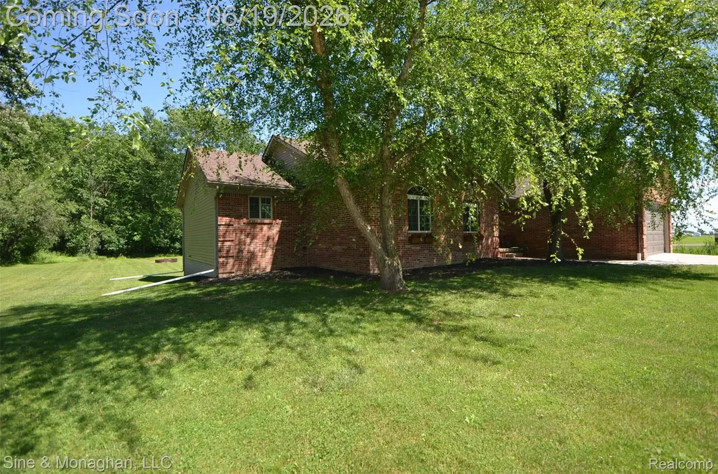 76152 Burman Road E Richmond City MI 48062