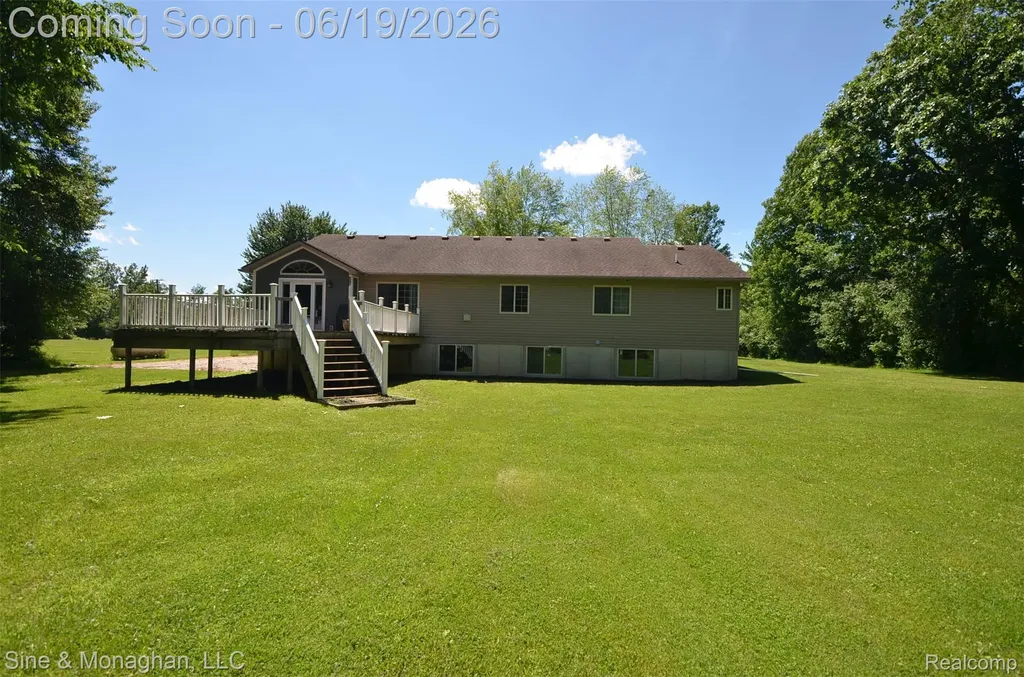 76152 Burman Road E Richmond City MI 48062