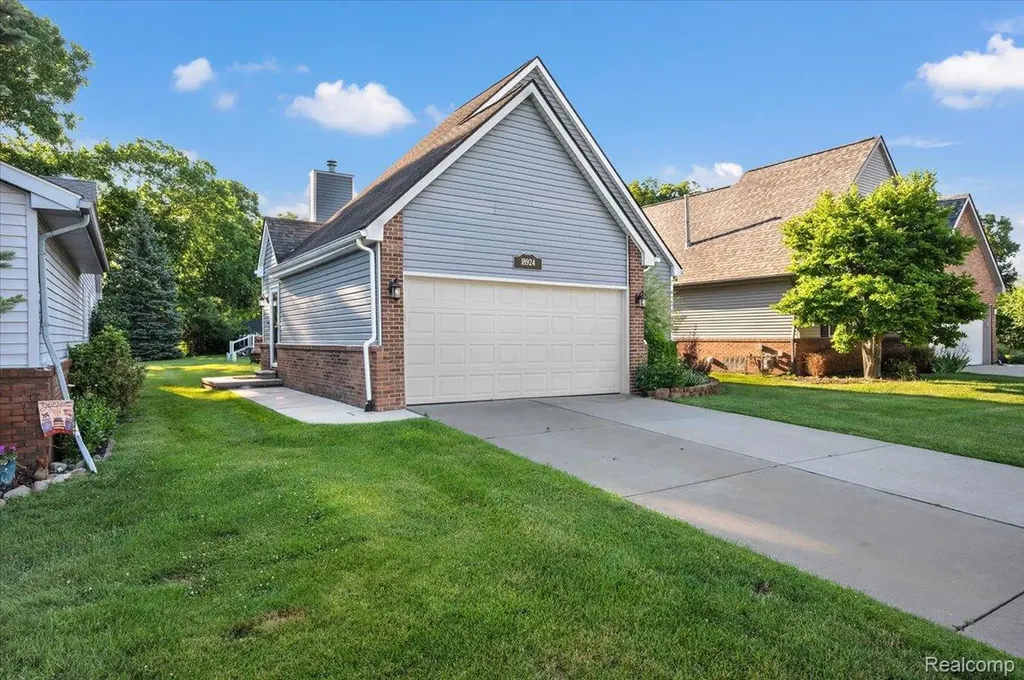 18924 Melvin Avenue Livonia City MI 48152
