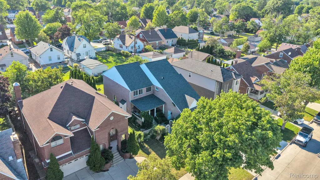 7511 Orchard Avenue Dearborn City MI 48126
