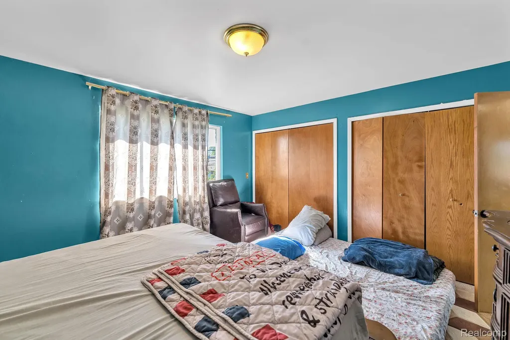 7511 Orchard Avenue Dearborn City MI 48126