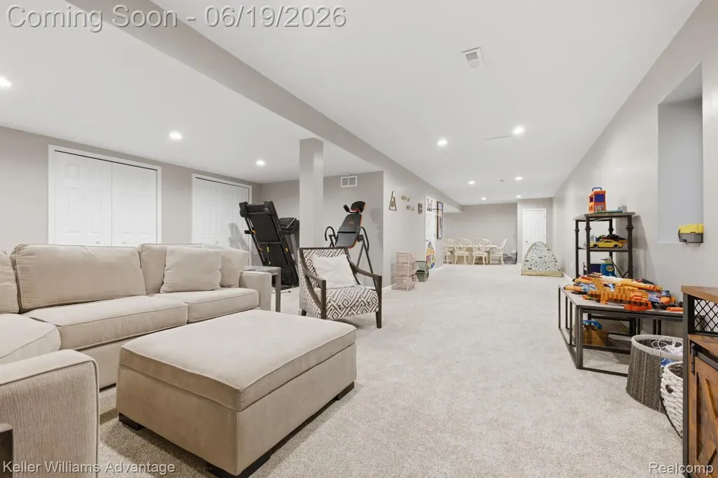 4248 Merriman Loop Oceola Township MI 48843