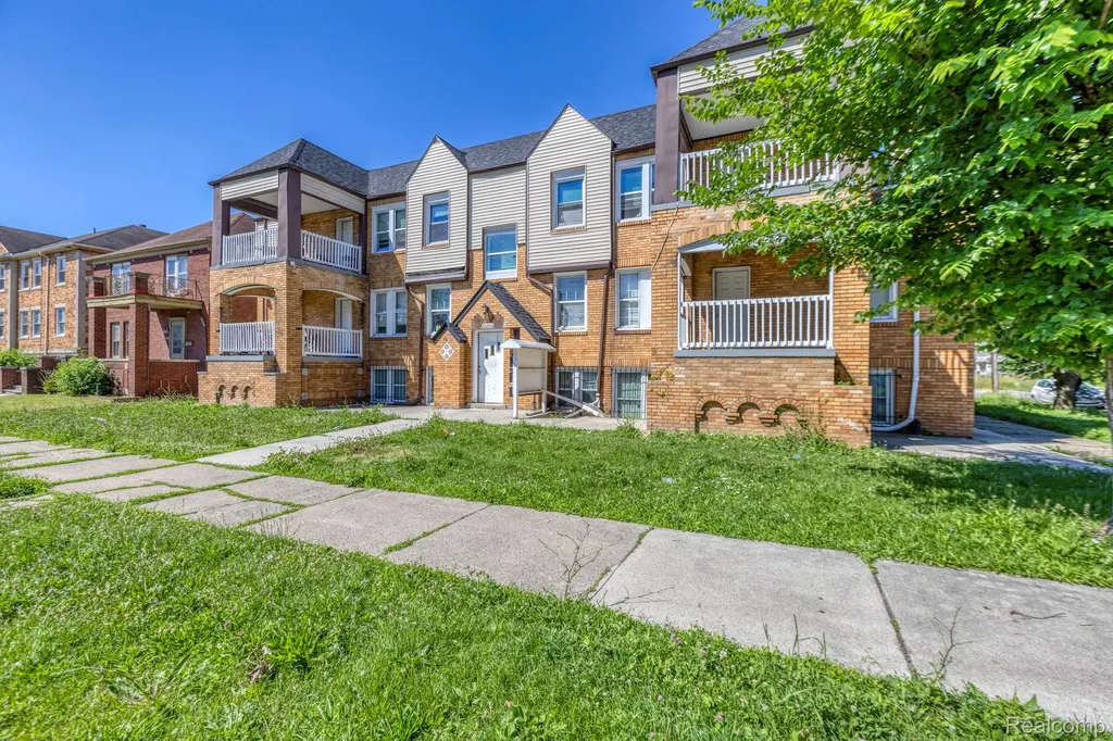 13233 La Salle Boulevard Detroit City MI 48238