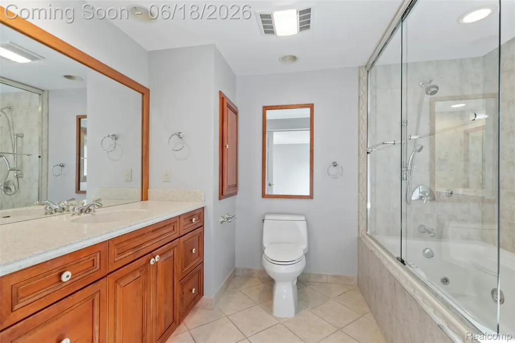 11295 Hillcrest Drive Plymouth Charter Township MI 48170