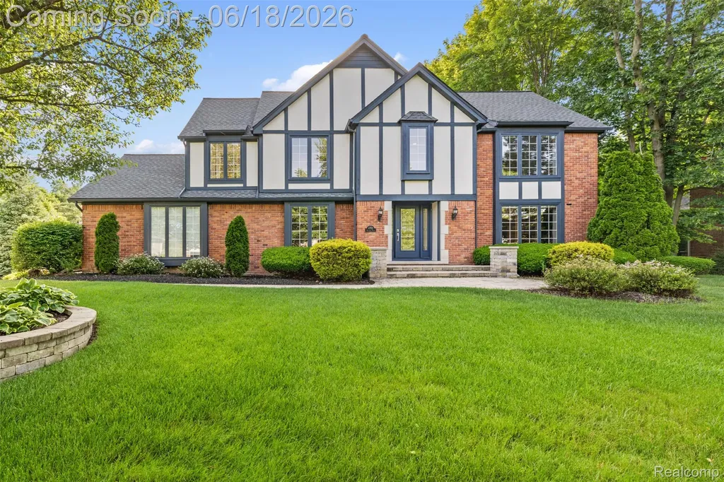 11295 Hillcrest Drive Plymouth Charter Township MI 48170