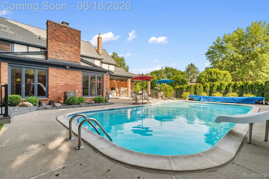 11295 Hillcrest Drive Plymouth Charter Township MI 48170