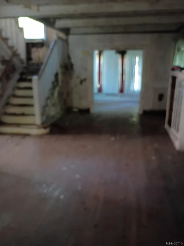 670 Chalmers Street Detroit City MI 48215