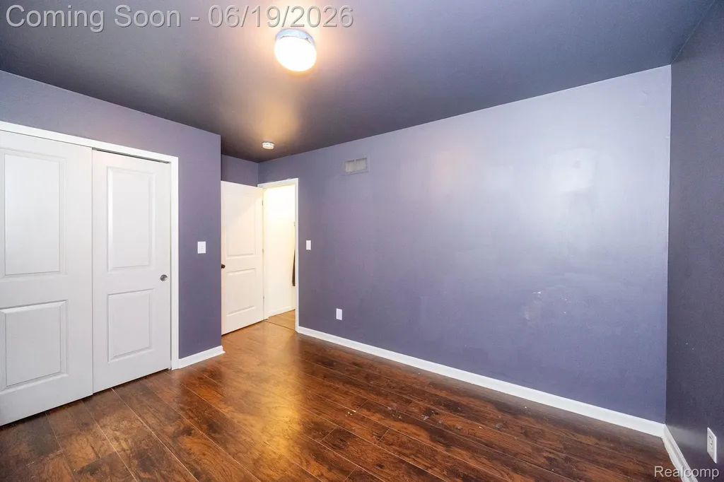 17680 Fox Glen Drive Riverview City MI 48193
