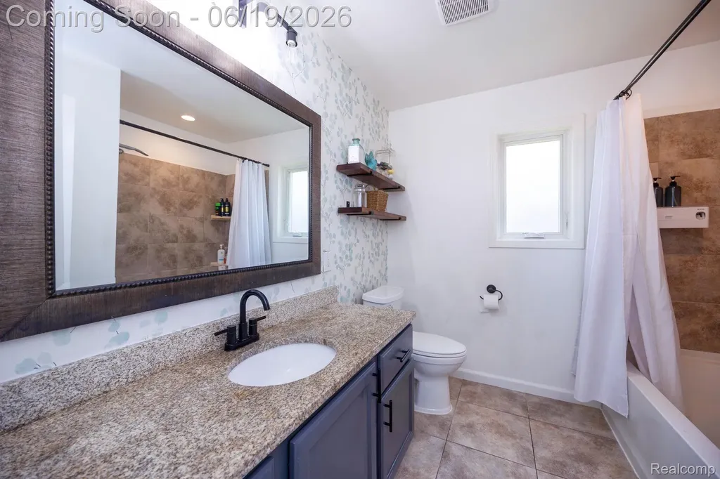17680 Fox Glen Drive Riverview City MI 48193