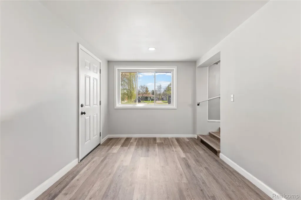 34585 Koch Avenue Sterling Heights City MI 48310