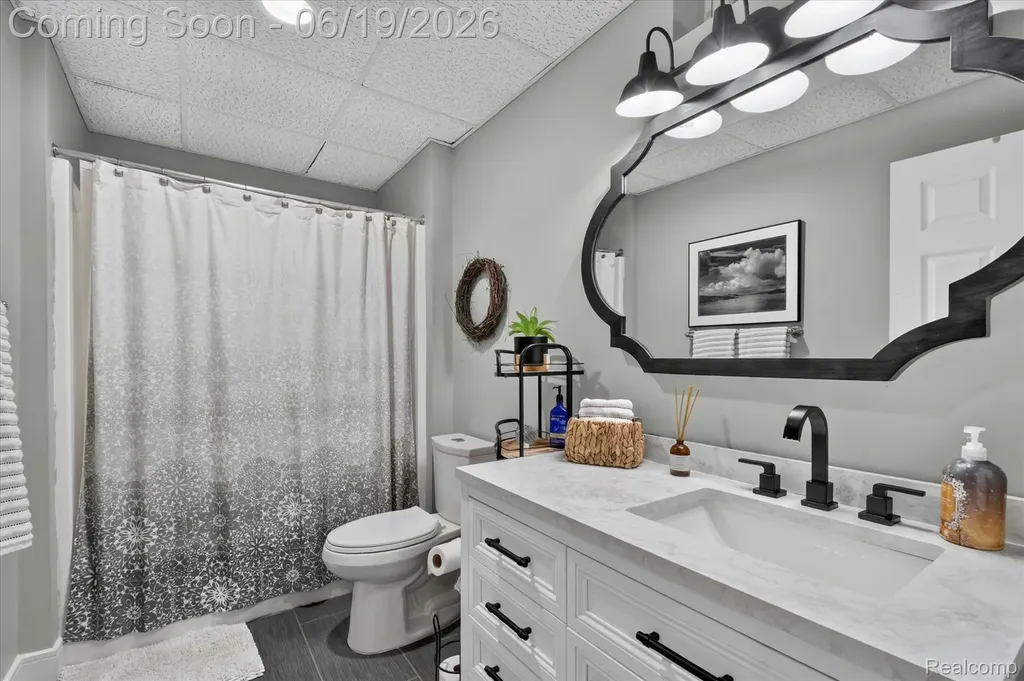 7040 Mcguire Road Tyrone Township MI 48430