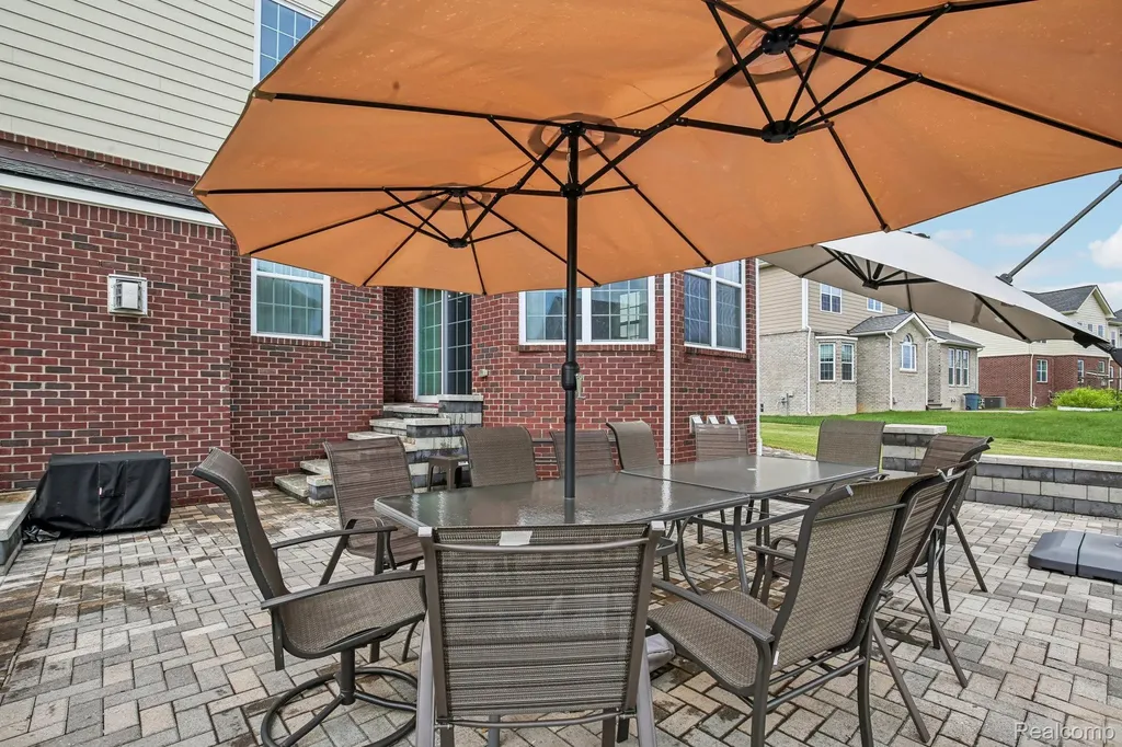 51110 Gulfstream Park Drive Canton Charter Township MI 48188