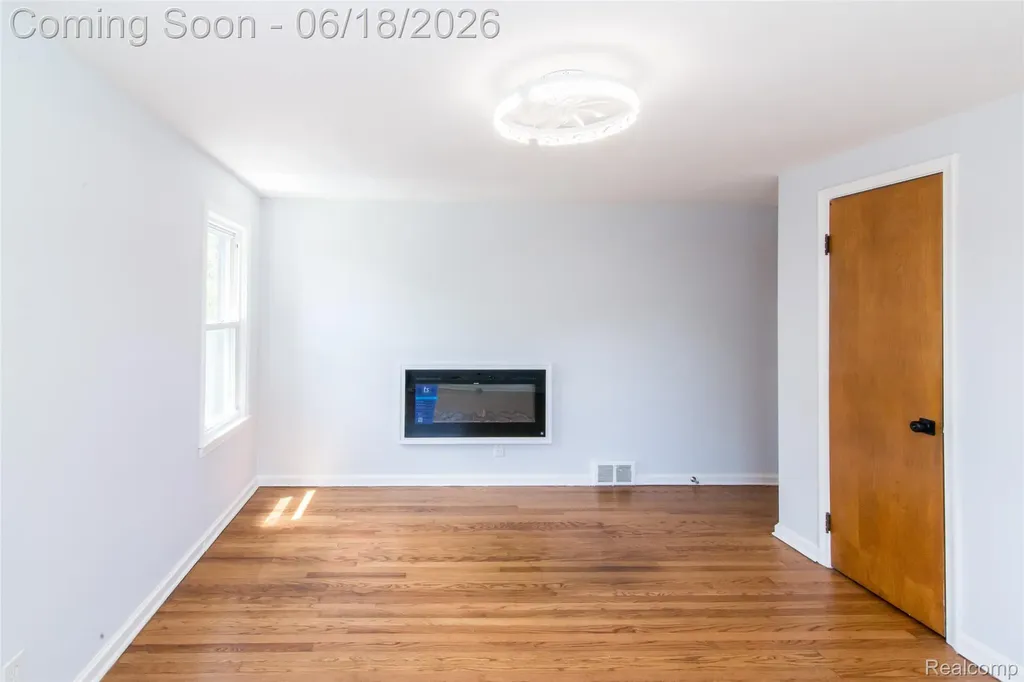 17145 Fairfield Street Detroit City MI 48221