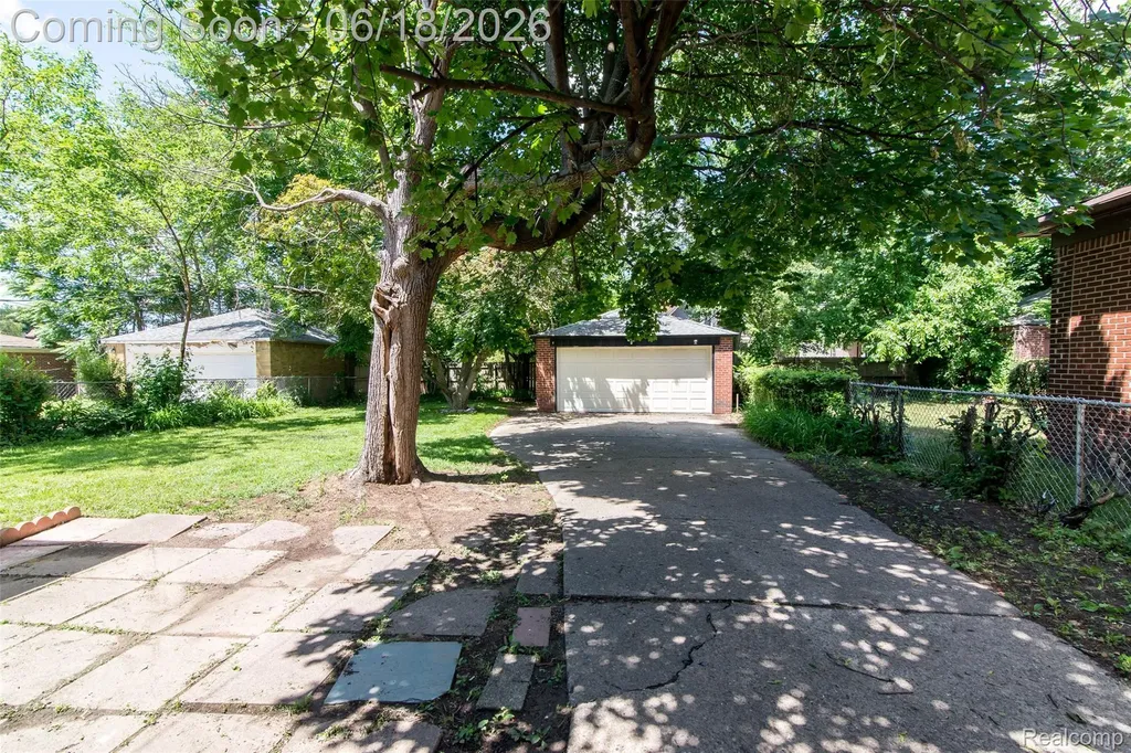 17145 Fairfield Street Detroit City MI 48221