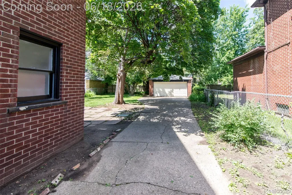 17145 Fairfield Street Detroit City MI 48221