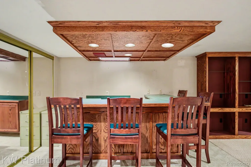 15640 Orchard Ridge Drive Clinton Charter Township MI 48038