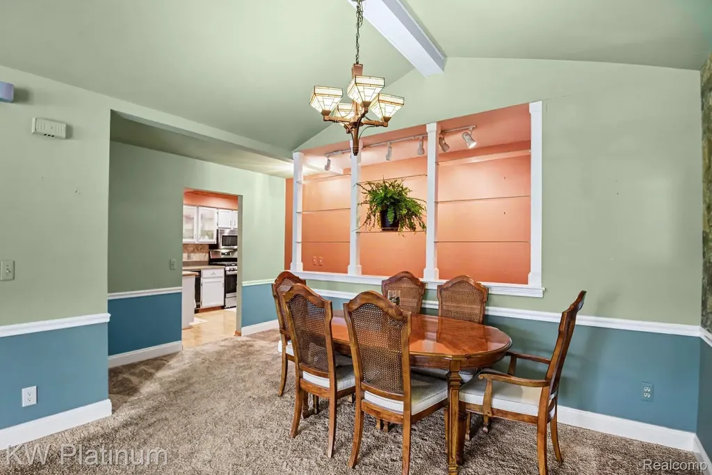 15640 Orchard Ridge Drive Clinton Charter Township MI 48038