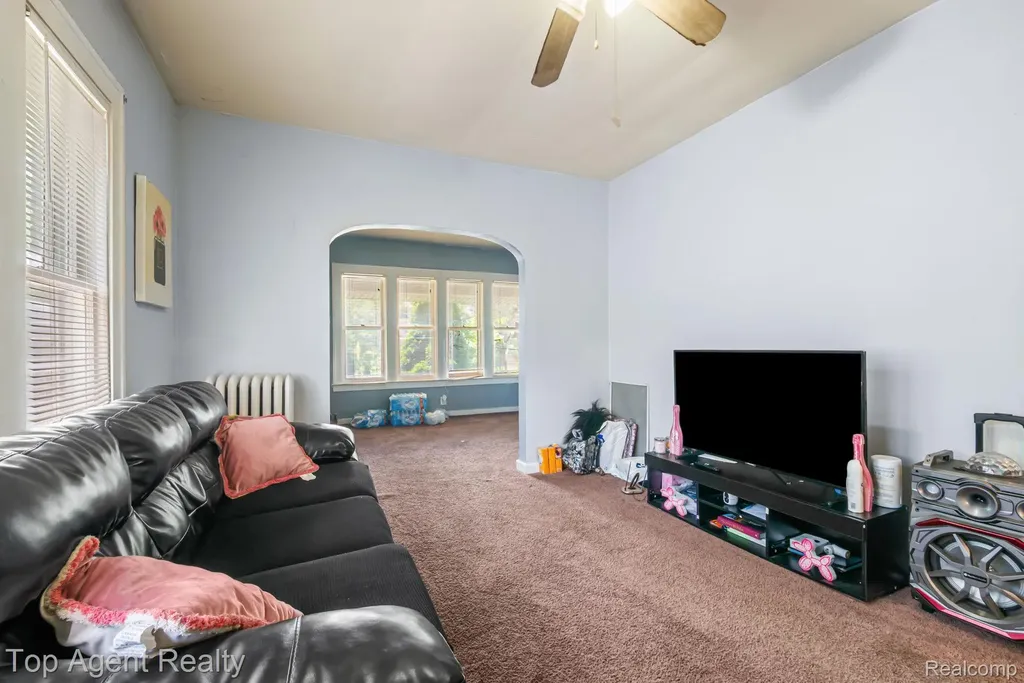 3958 Buckingham Avenue Detroit City MI 48224