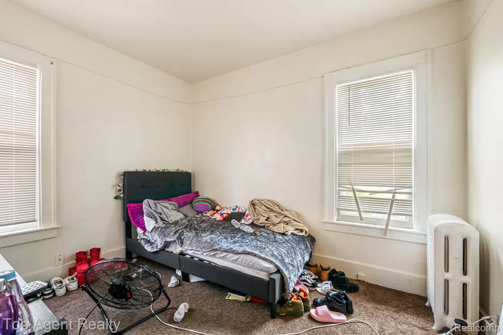 3958 Buckingham Avenue Detroit City MI 48224