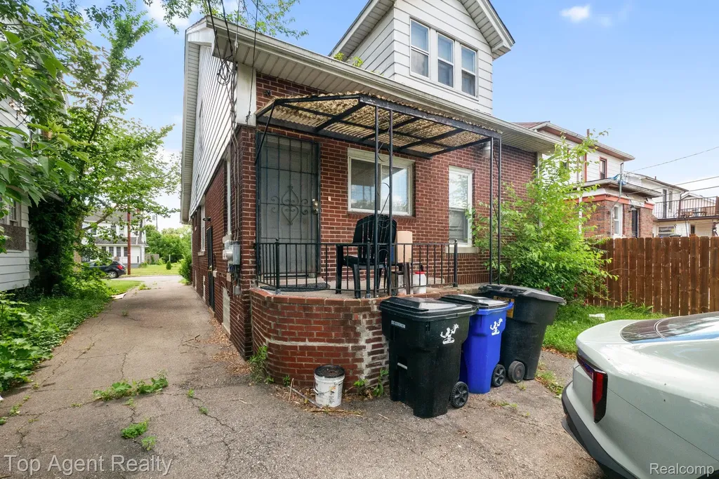 3958 Buckingham Avenue Detroit City MI 48224