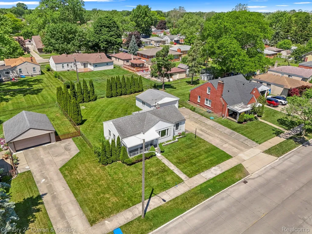 6141 N Gulley Road Dearborn Heights City MI 48127