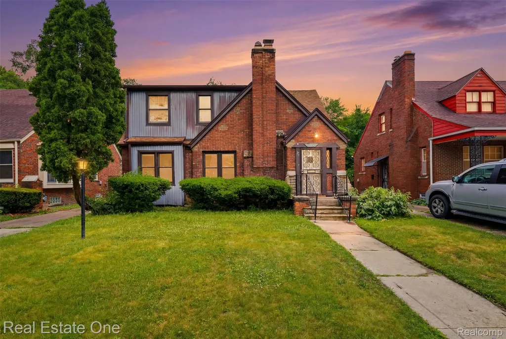15464 Lindsay Street Detroit City MI 48227