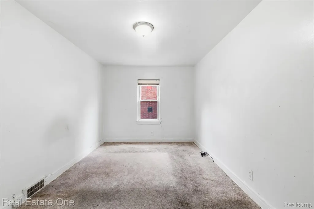 15464 Lindsay Street Detroit City MI 48227