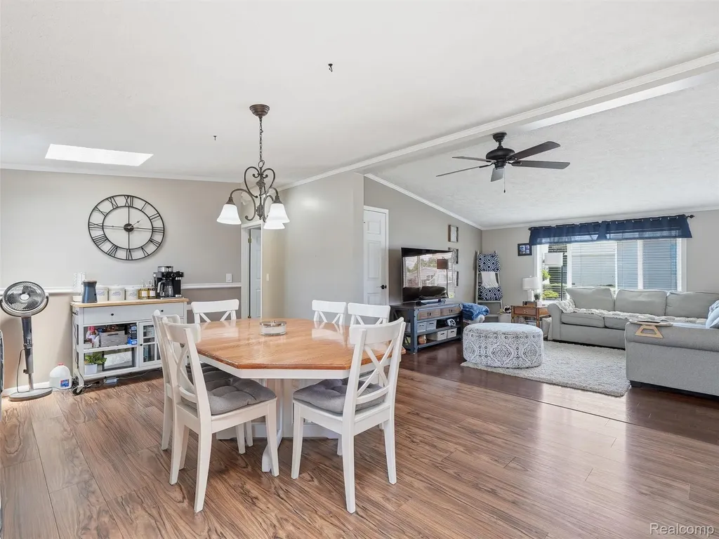 9695 Bloomsbury Circle Salem Township MI 48167