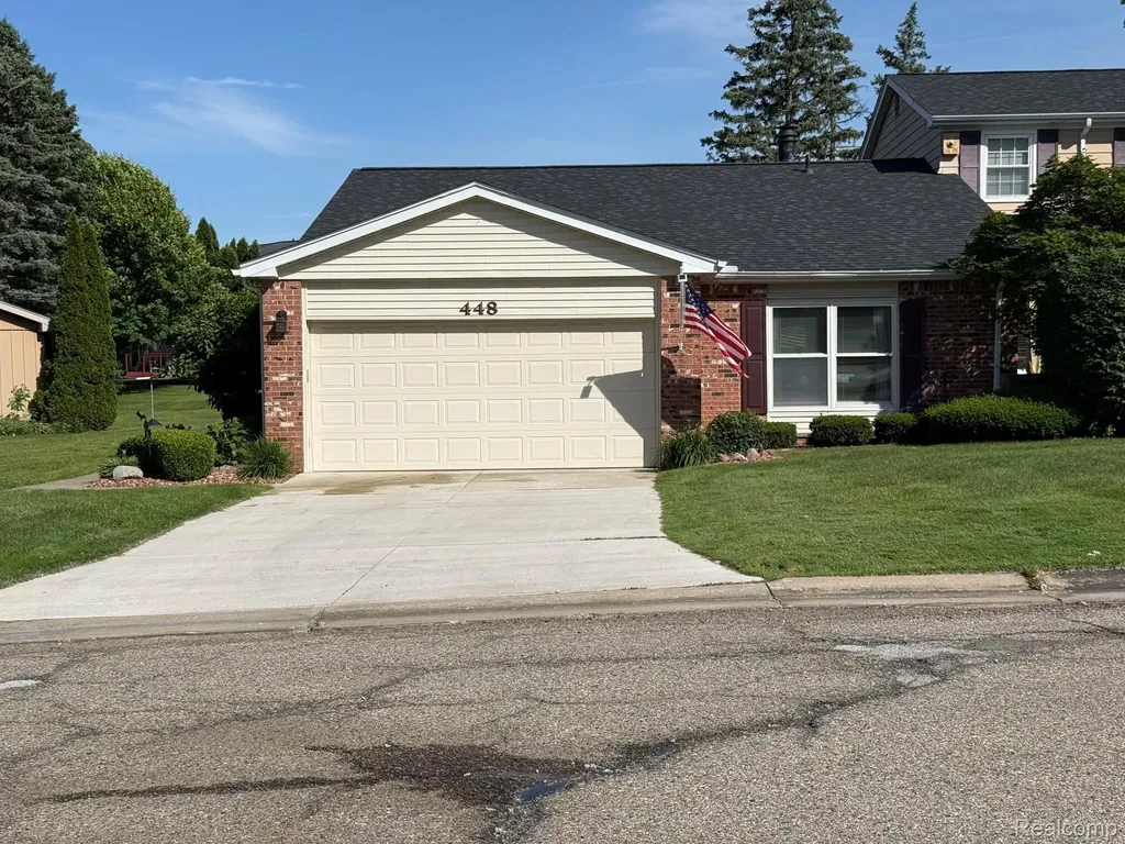 448 Ashley Drive Grand Blanc City MI 48439