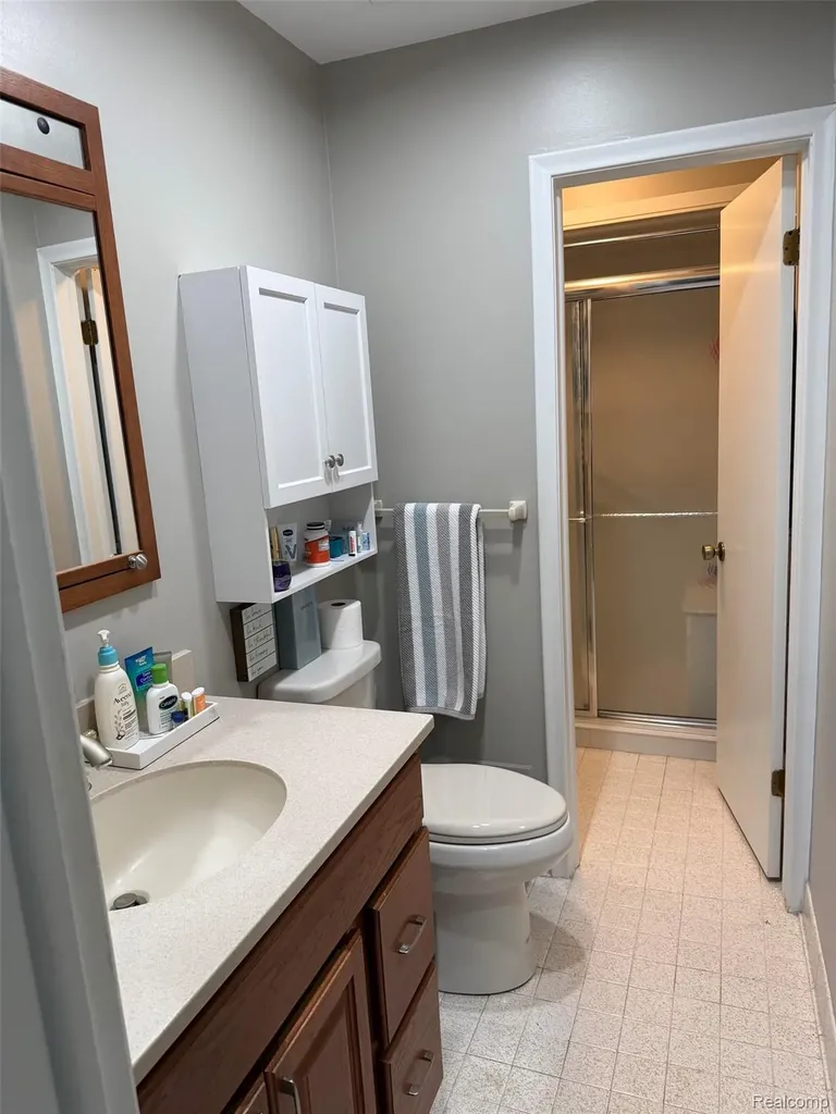 448 Ashley Drive Grand Blanc City MI 48439