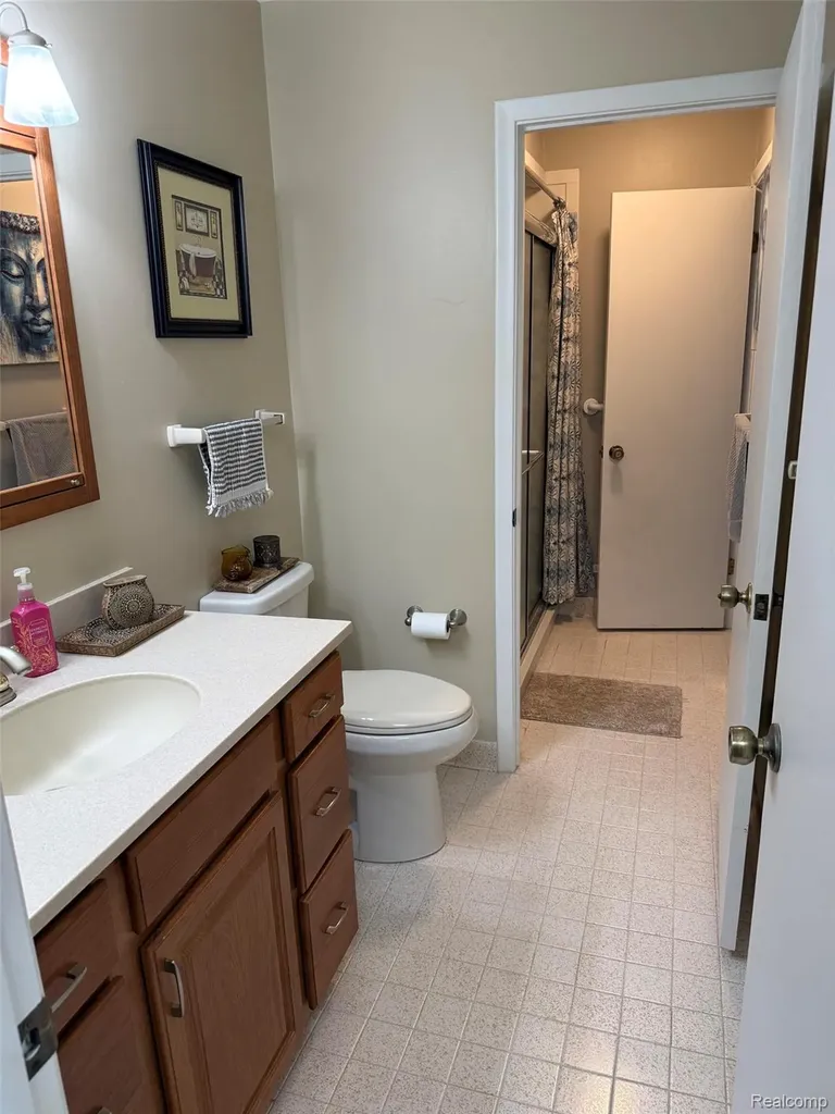 448 Ashley Drive Grand Blanc City MI 48439