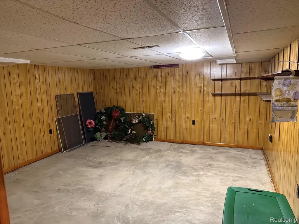 448 Ashley Drive Grand Blanc City MI 48439