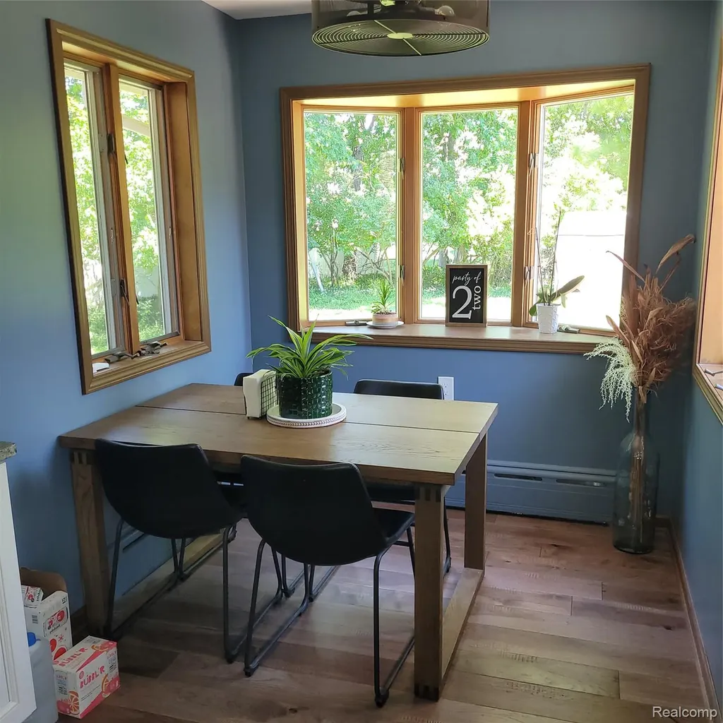 24640 Huron River Drive Flat Rock City MI 48173