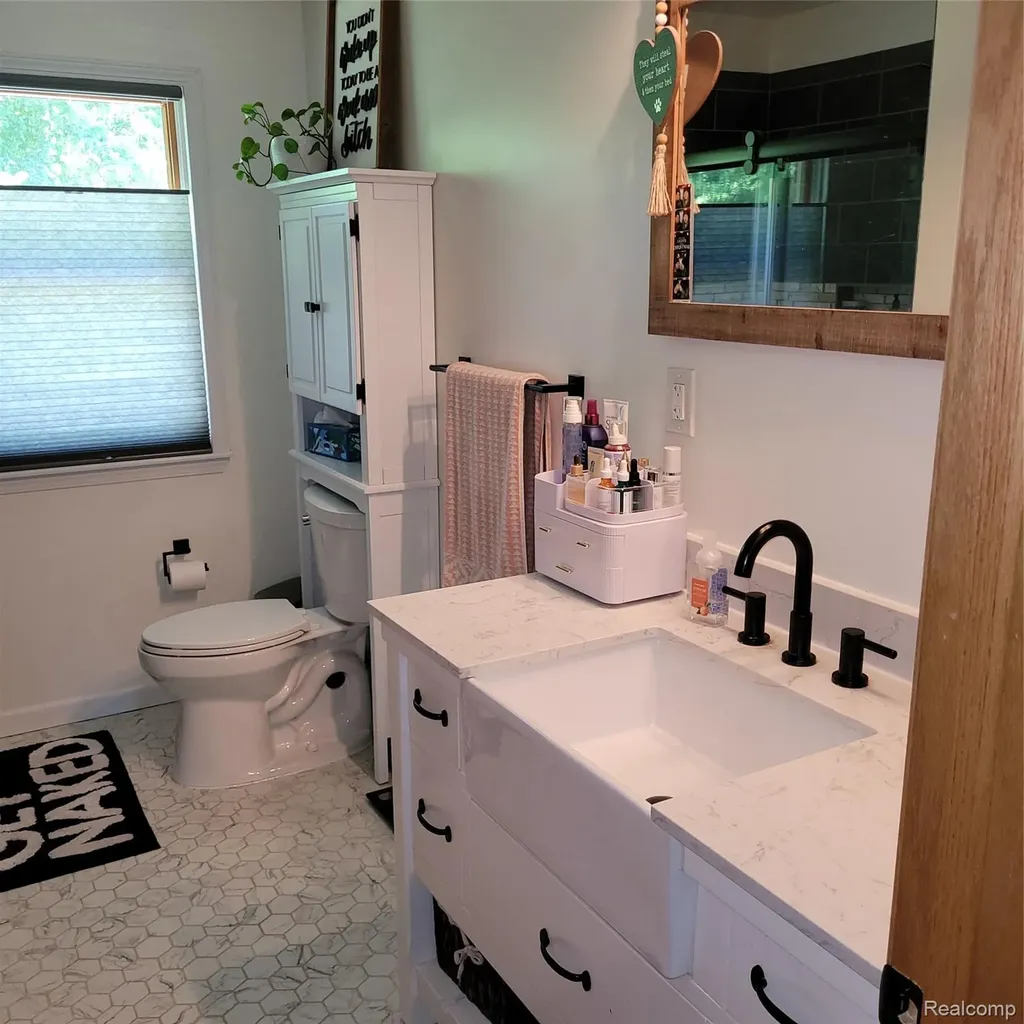 24640 Huron River Drive Flat Rock City MI 48173