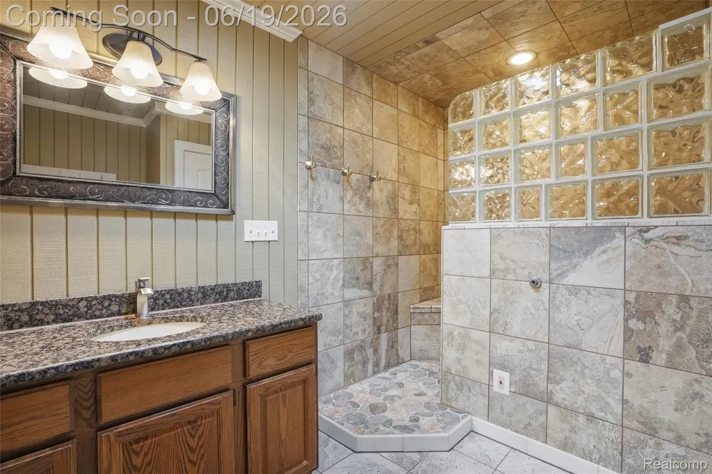 8888 Pilgrim Washington Township MI 48094
