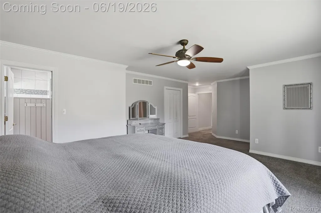 8888 Pilgrim Washington Township MI 48094