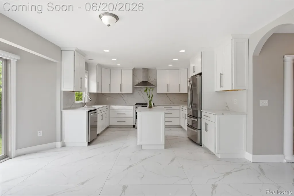 8873 Northern Avenue Plymouth Charter Township MI 48170