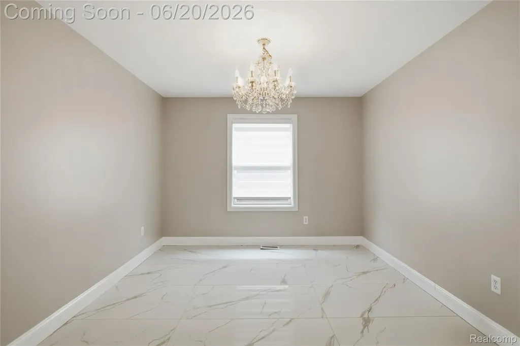 8873 Northern Avenue Plymouth Charter Township MI 48170