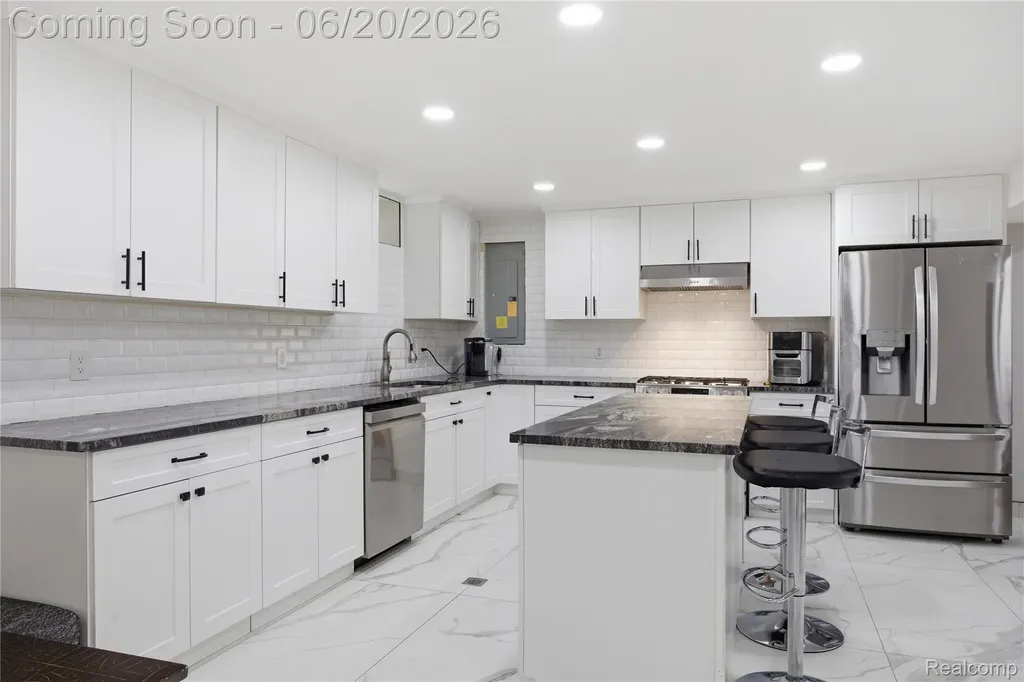 8873 Northern Avenue Plymouth Charter Township MI 48170
