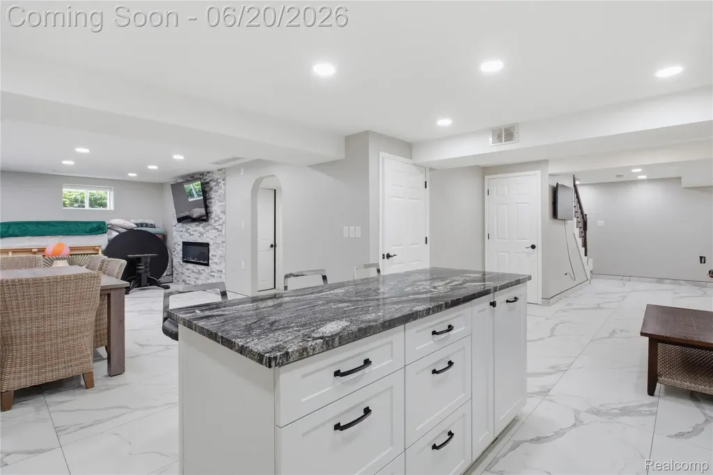 8873 Northern Avenue Plymouth Charter Township MI 48170