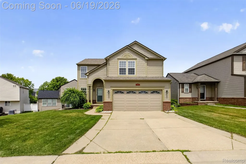 5001 Meadow Crest Circle Grand Blanc Charter Township MI 48442