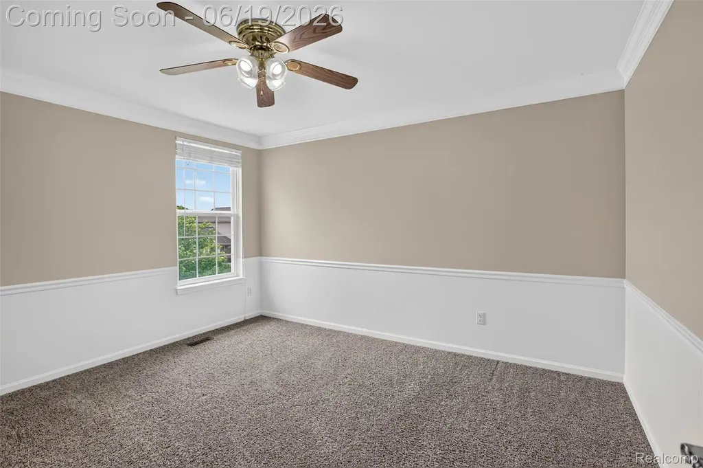 5001 Meadow Crest Circle Grand Blanc Charter Township MI 48442